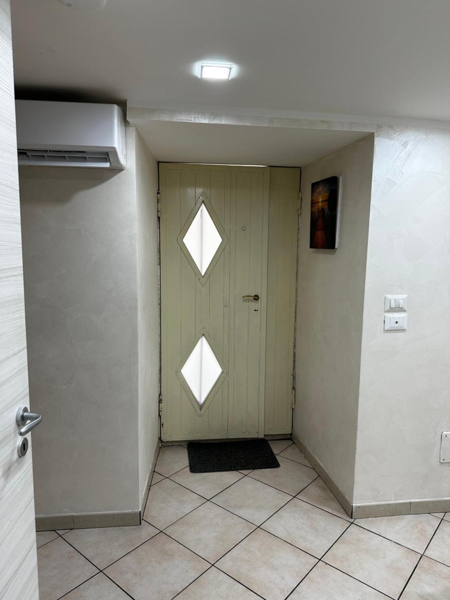 Lory House Apartment Катанія Екстер'єр фото